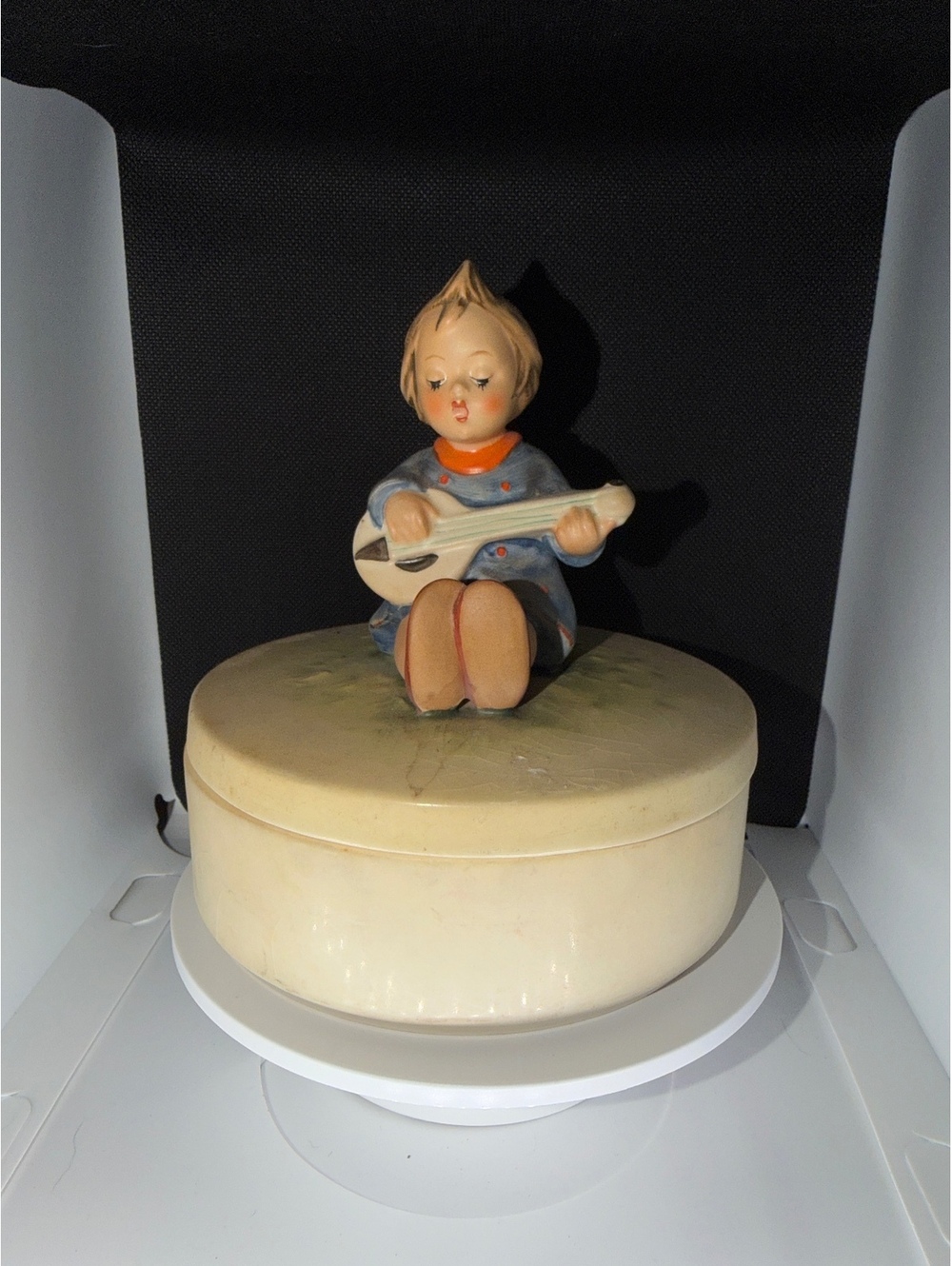 Vintage Porcelain Musician Figurine Trinket Box with Lid
